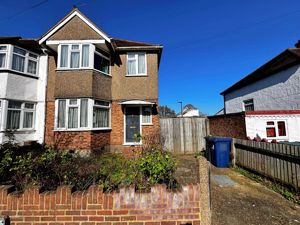 Photo 1- click for photo gallery